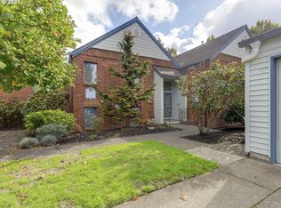 15045 NE Sacramento St UNIT 70, Portland, OR 97230