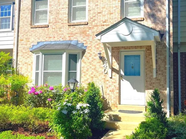 240 Watts Branch Pkwy, Rockville, MD 20850