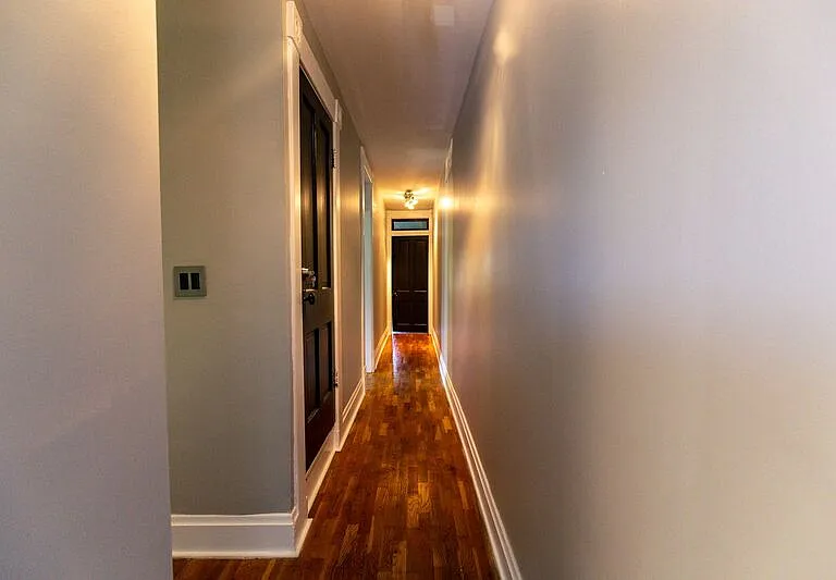 221-223 Thurman Ave #221 — Photo 16