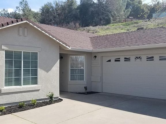 2nd image of 397 Toyon Ct