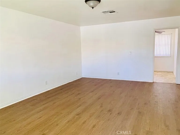9459 Workman Ave — Photo 5