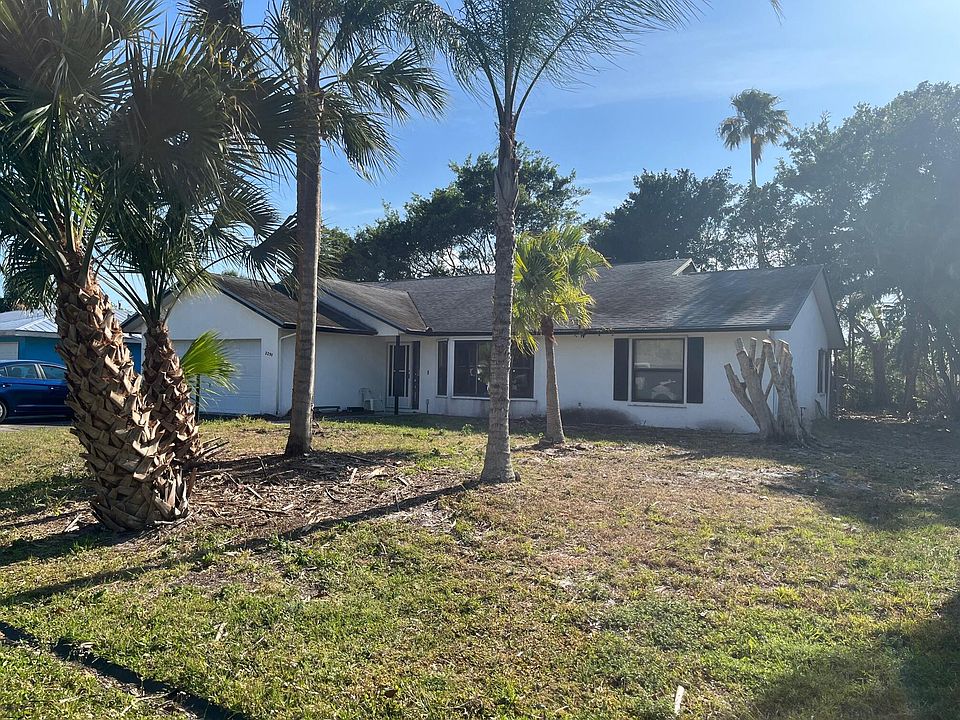 2nd image of 2250 SE Shelter Drive