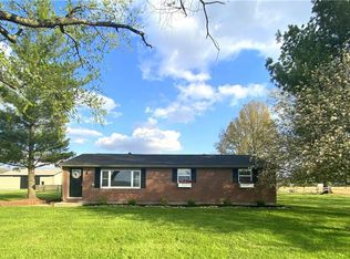7191 Starkey Rd, Pleasant Plain, OH 45162