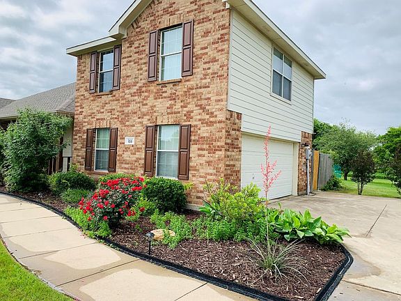 2nd image of 108 Starlight Ln