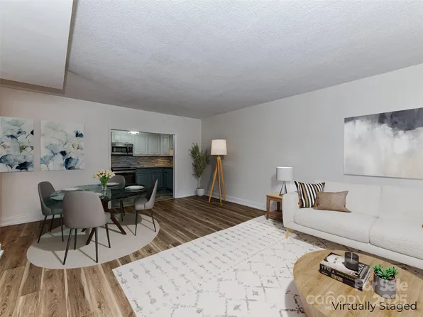 1300 Reece Rd APT 111, Charlotte, NC 28209