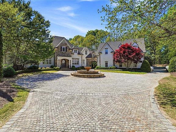 5th image of 218 Londonberry Rd