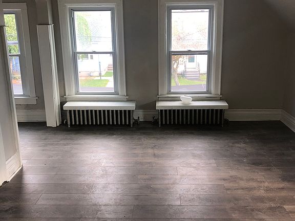4th image of 204 Geary St #2