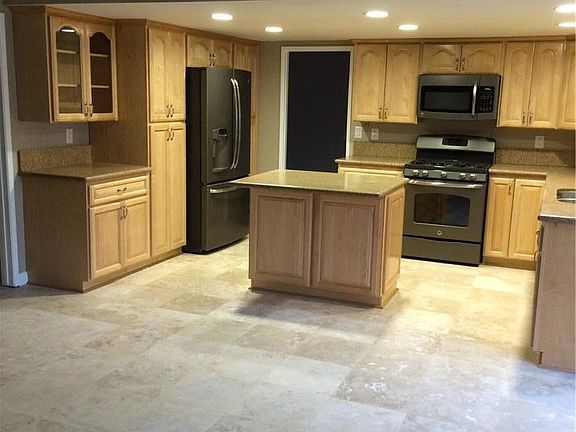 3rd image of 7841 E Woodsboro Ave