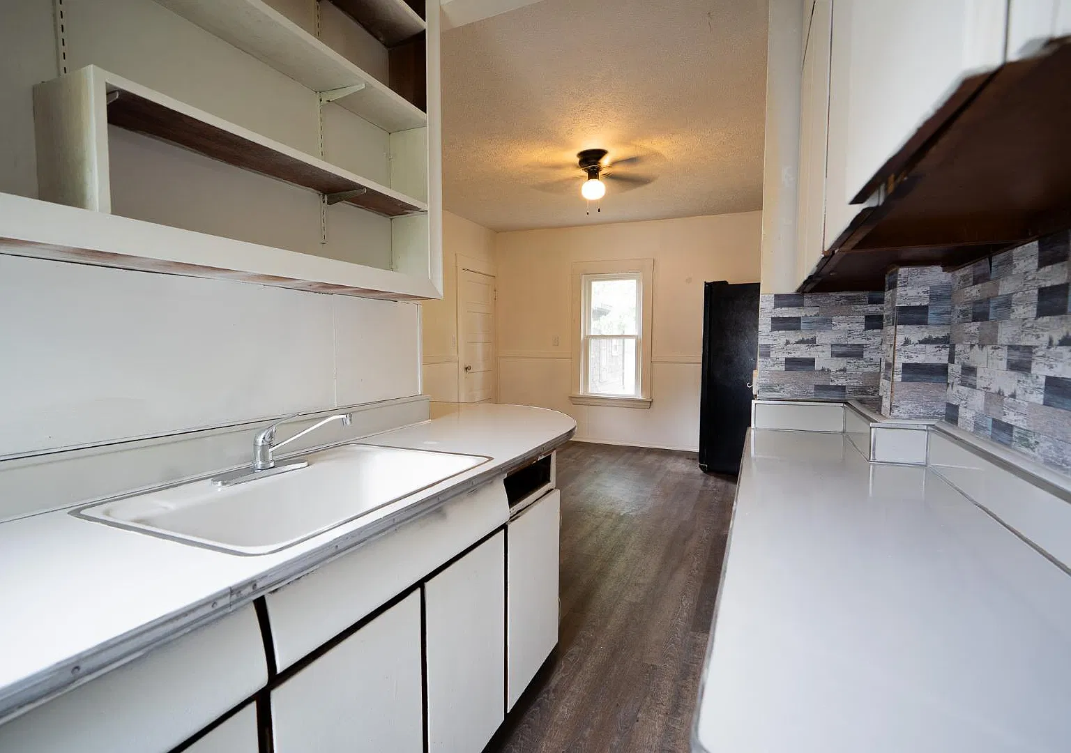 7801 Brinsmade Ave - Unit 2 — Photo 1