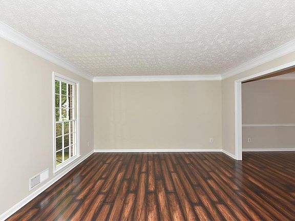 5th image of 2790 Gravitt Rd