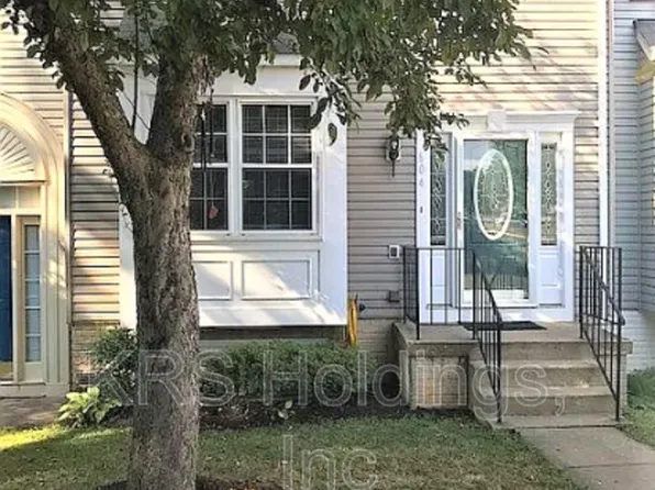 604 Backridge Ct, Fredericksburg, VA 22406