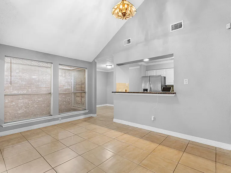8530 Scenic Green Dr — Photo 7