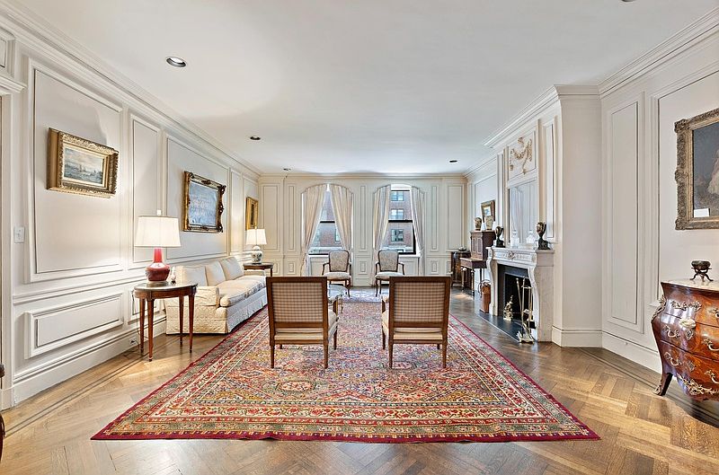 1st image of 910 Park Ave #S4