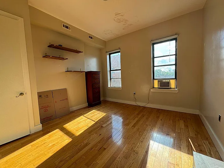 673 Classon Ave #4R — Photo 15