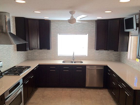 4th image of 1092 Mimosa Ave