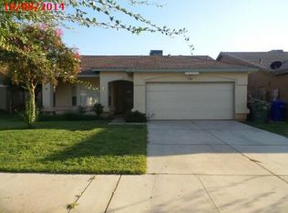 781 W Anissa Ct, Farmersville, CA 93223