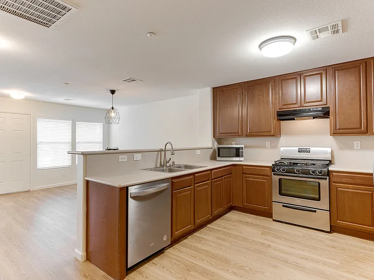 3191 Mist Effect Ave — Photo 6