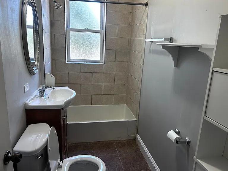 1900 S Highland Ave #2R — Photo 9