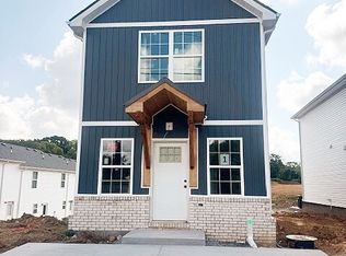 921 Martin St, Clarksville, TN 37040