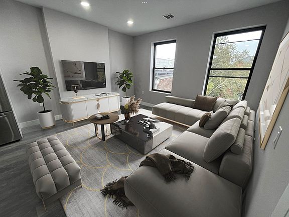 4th image of 344 Communipaw Ave
