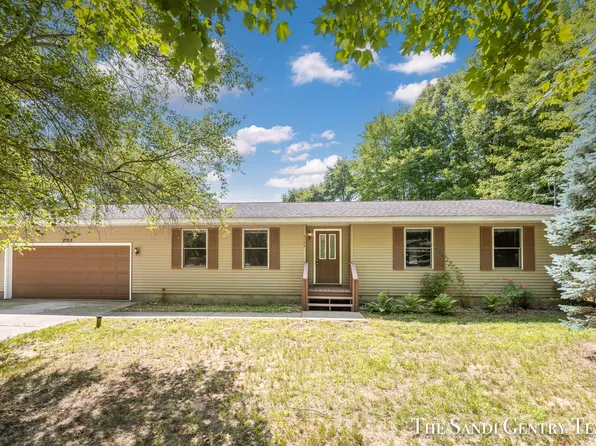 2753 Duff Rd, Twin Lake, MI 49457