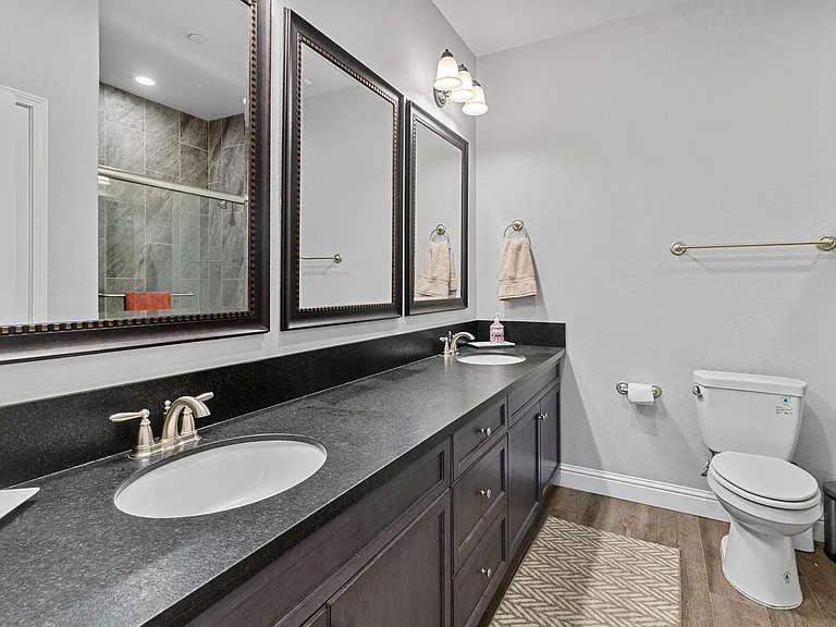 287 S Westberry Blvd — Photo 27