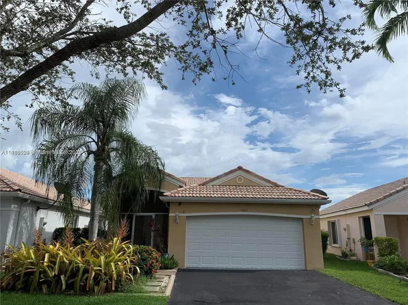 1633 Salerno Cir, Fort Lauderdale, FL 33327
