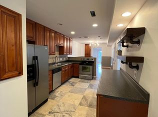 448 N Queen St APT 2, Lancaster, PA 17603