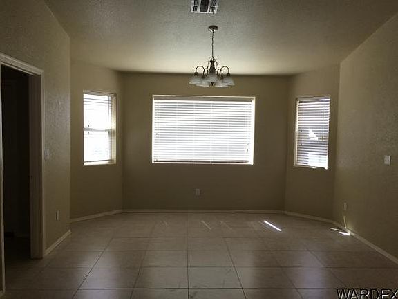 4th image of 6139 S Los Lagos Pl