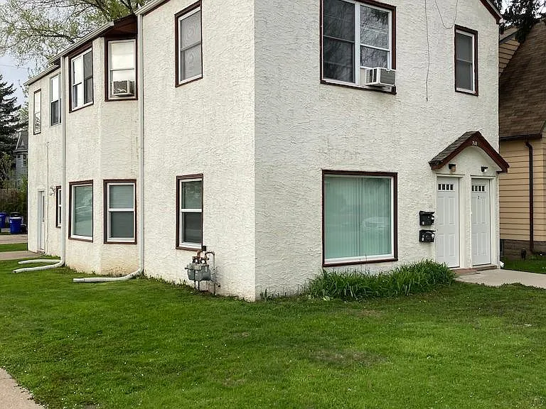 741 Rose Ave E #2 — Photo 10