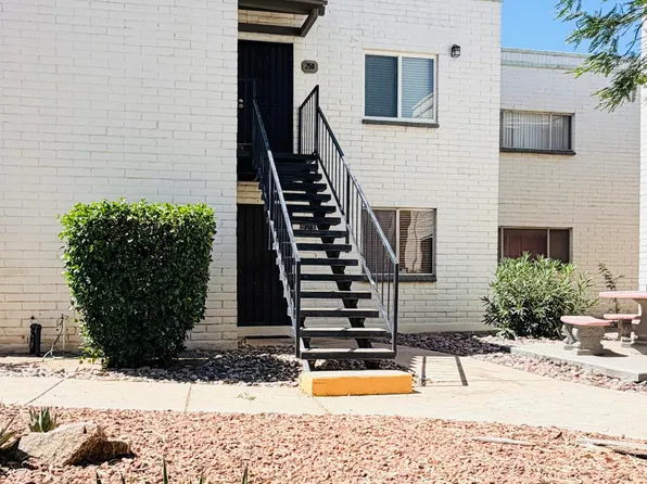 8450 E Old Spanish Trl APT 258, Tucson, AZ 85710
