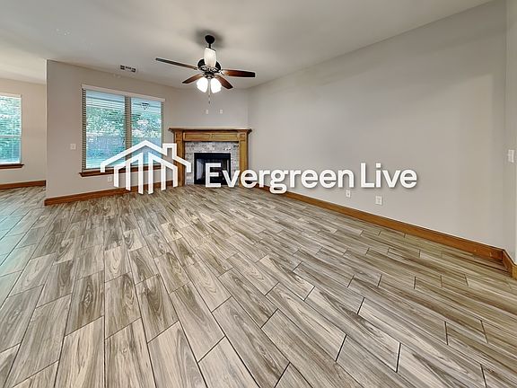 2nd image of 303 NE 18th St