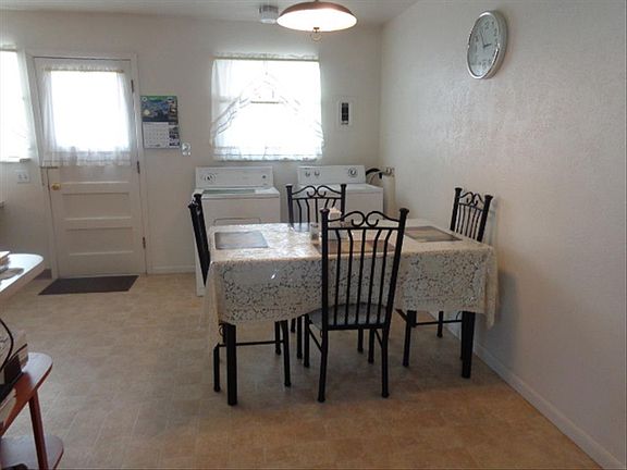 602 A Dining area