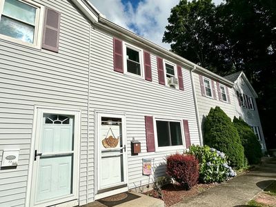 10 Freeman St #14, North Attleboro, MA, 02760
