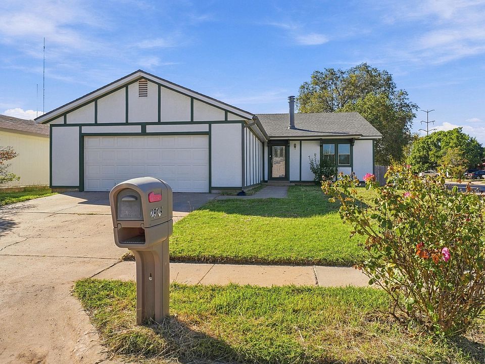 1st image of 2909 94th St