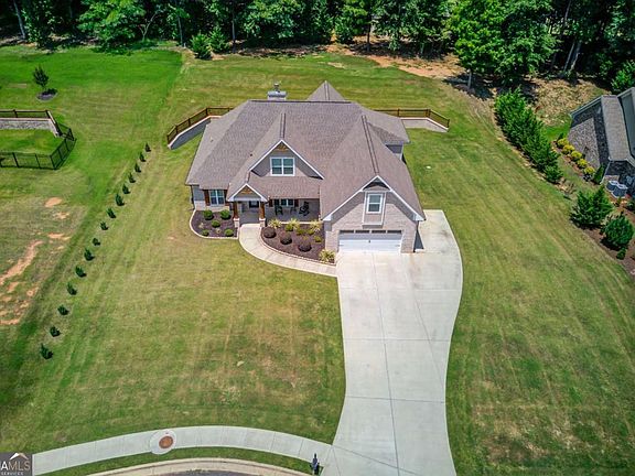 2nd image of 222 Ivey Dr