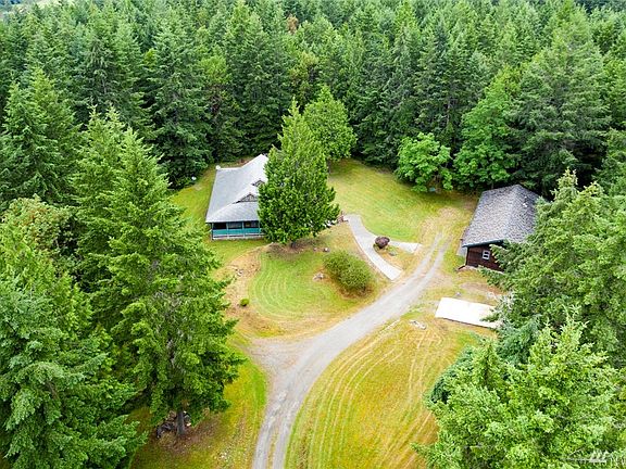 Nicely forested lot.