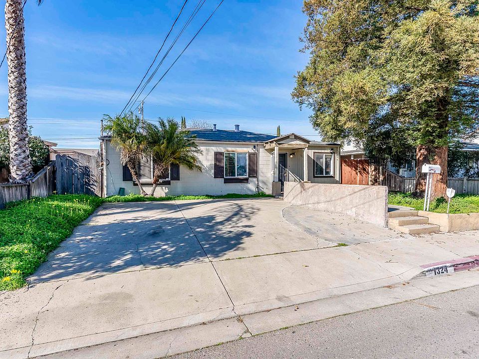 1st image of 1324 Noia Ave