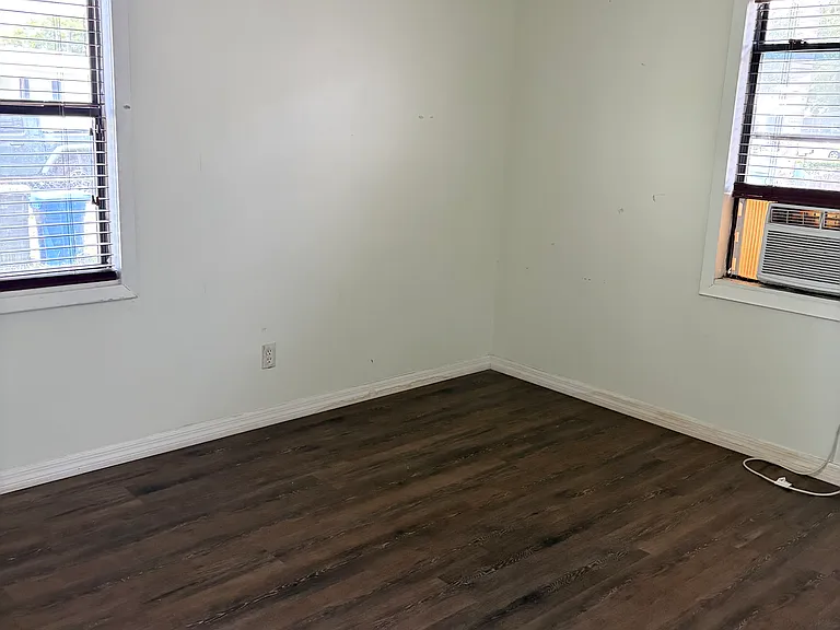 11332 Pine St — Photo 4