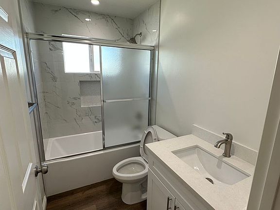 5th image of 505 Wolff St