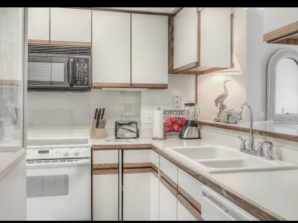 1st image of 1602 Sand Dollar Ct