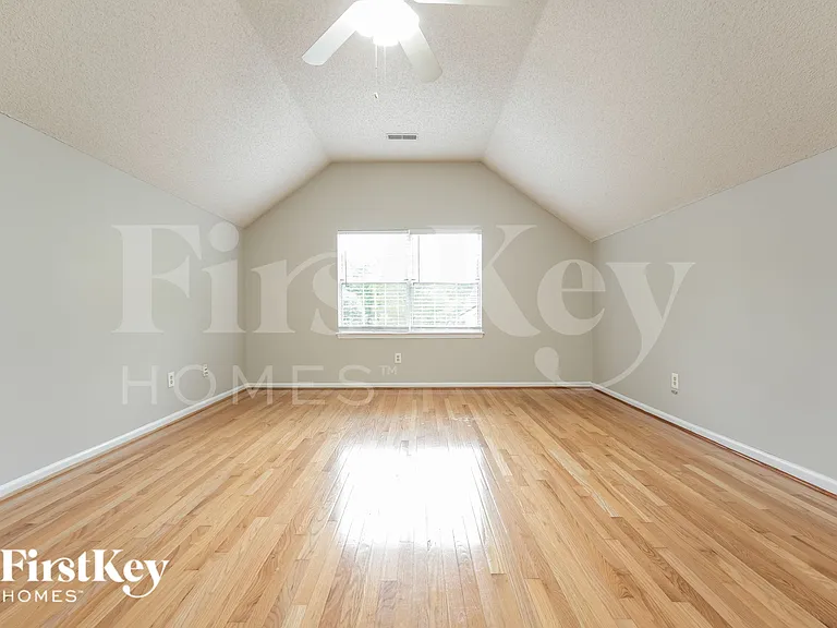 103 Monsarret Ln — Photo 15