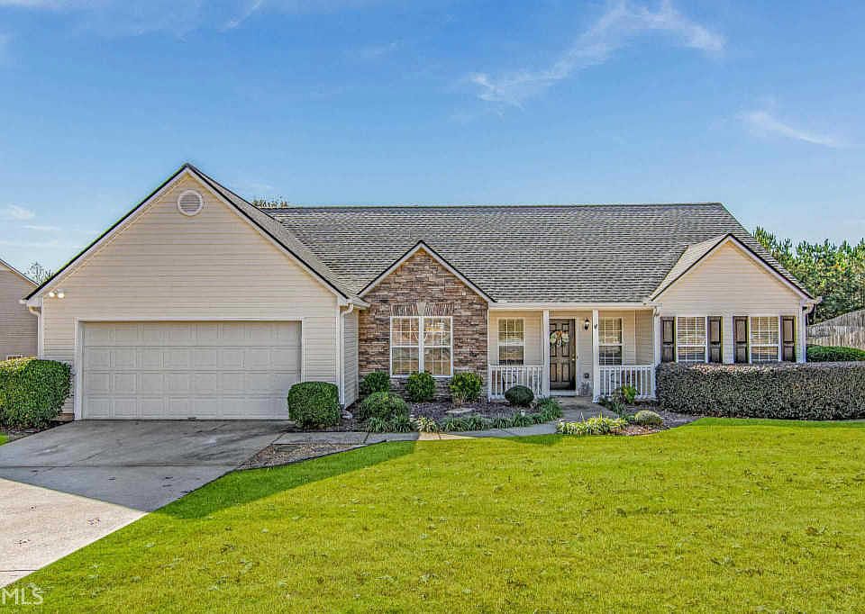 1st image of 658 Stonecrest Dr
