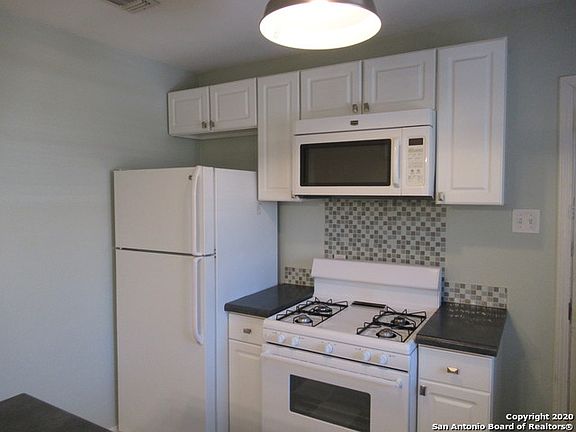 5th image of 223 Natalen Ave