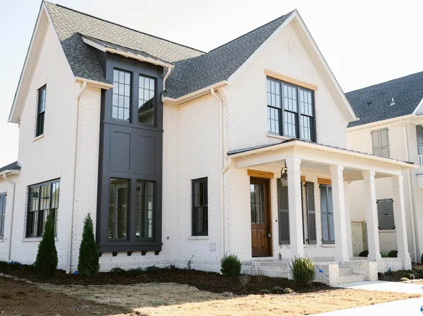 28 Ahearn Ln SE, Huntsville, AL 35802
