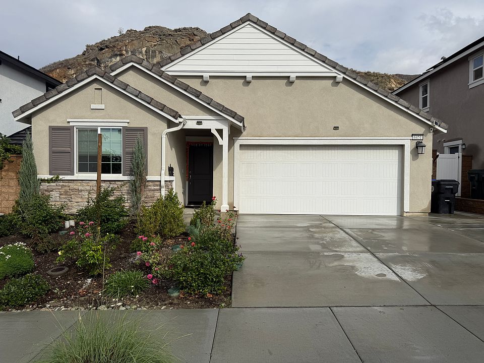 1st image of 6451 Canyon Lands Dr