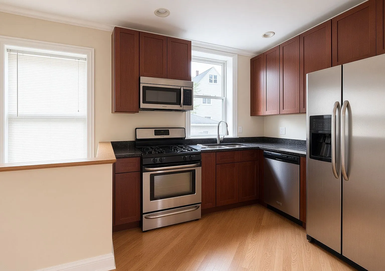 4017 N Central Park Ave — Photo 1