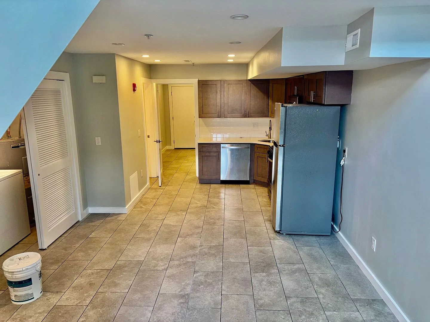 4811 Walnut St — Photo 3