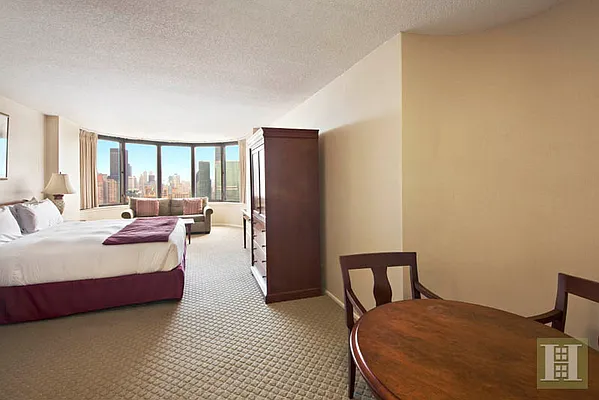 Sold by Halstead Real Estate | media 18