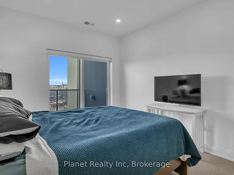 71 Wyndham St S #1006 — Photo 17